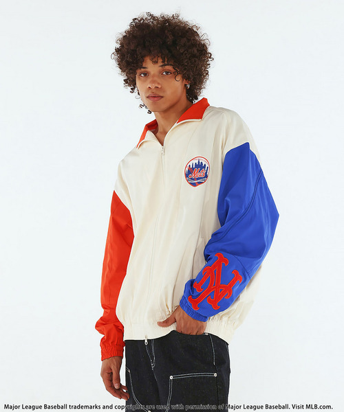 BACK TO THE FIELD(バック トゥー ザ フィールド)の「【MLB】Field Panel blouson(ブルゾン・メンズ・オフホワイト/ブルー系/チェック・FREE)」の2枚目の写真