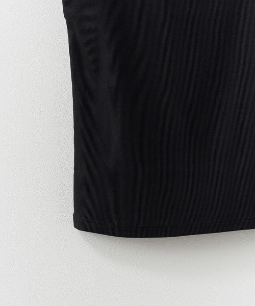 Calvin Klein(カルバン・クライン)の「Calvin Klein/カルバンクライン MONOGRAM SCOOP NK RIB TANK リブタンクトップ スクープネック スクエアネック 2026年 夏 夏服 秋服(タンクトップ・レディース・ホワイト/ブラック・S/M/XS)」の10枚目の写真