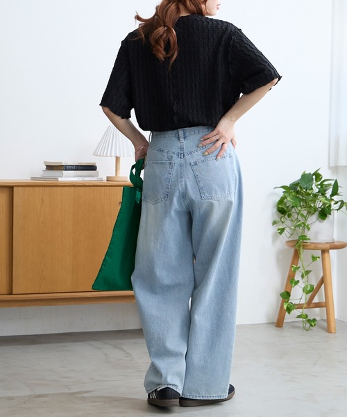 MONO-MART(モノマート)の「クールな着心地|多機能 ポコポコ メロー 優秀Tシャツ (UVカット ・接触冷感・吸水速乾・毛玉防止・マシンウォッシャブル・イージーケア)(Tシャツ/カットソー・レディース・ブラック/ピンク/ブラウン/チャコール/イエロー/ネイビー/オフホワイト/サックスブルー・FREE)」の18枚目の写真