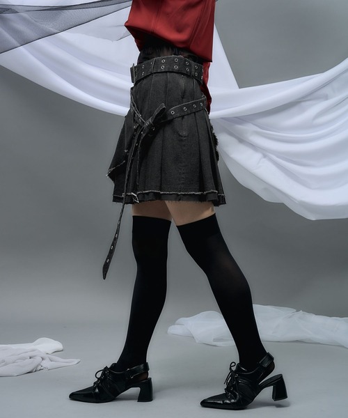 HARE（ハレ）の「【NANA×HARE】カットオフデザインミニスカート（スカート・レディース・ブラック/ネイビー・FREE）」の6枚目の写真