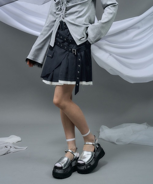 HARE（ハレ）の「【NANA×HARE】カットオフデザインミニスカート（スカート・レディース・ブラック/ネイビー・FREE）」の14枚目の写真