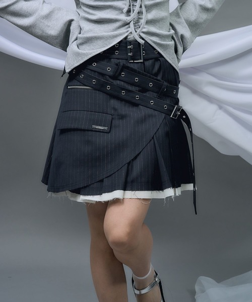 HARE（ハレ）の「【NANA×HARE】カットオフデザインミニスカート（スカート・レディース・ブラック/ネイビー・FREE）」の16枚目の写真