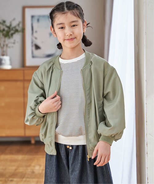ikka（イッカ）の「【親子コーデ】シアーリブブルゾン（110~160cm）（ブルゾン・キッズ・ライトグリーン/ベージュ・L/M/S/XL/XS）」の4枚目の写真
