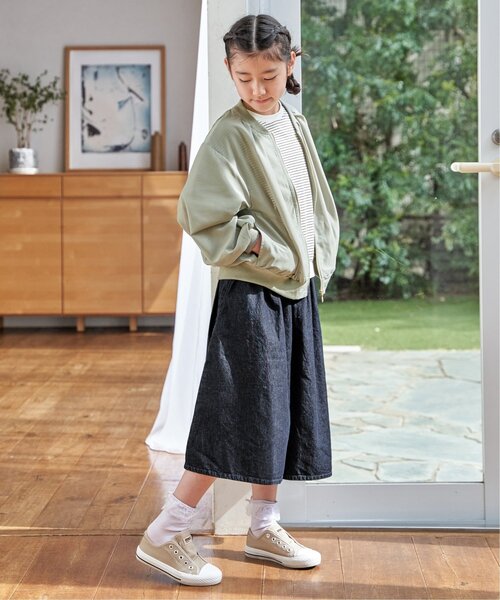 ikka（イッカ）の「【親子コーデ】シアーリブブルゾン（110~160cm）（ブルゾン・キッズ・ライトグリーン/ベージュ・L/M/S/XL/XS）」の6枚目の写真