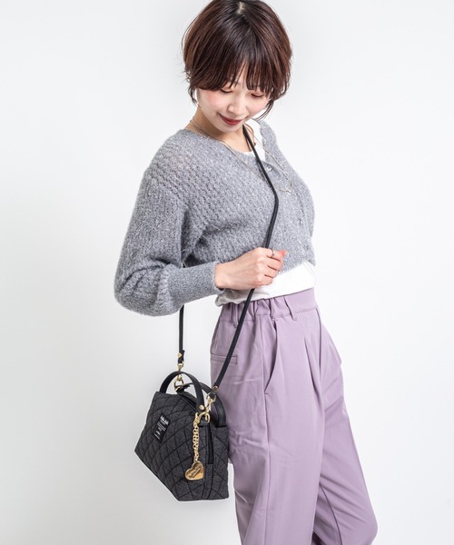 Jolie Joli(ジョリージョリ)の「【Jolie Joli/ジョリージョリ】デニムキルト ハンドバッグ キルティング ダブルストラップ(ハンドバッグ・レディース・ブラック×レッド/ネイビー/ブラック×ブラック・FREE)」の6枚目の写真