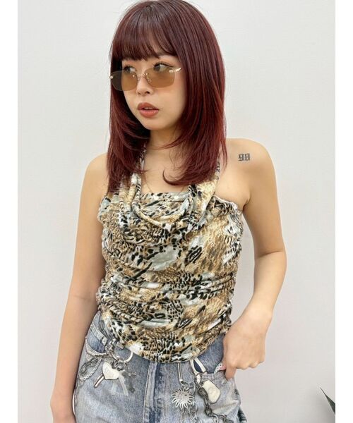EVRIS（エヴリス）の「ドレープデザインネックレスホルターネックトップス（キャミソール・レディース・その他1/ブラック/ホワイト・FREE）」の16枚目の写真
