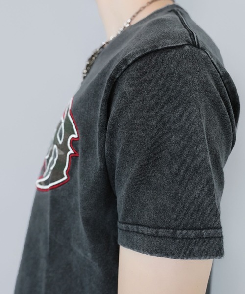 SPINNS(スピンズ)の「短丈パッチワークロゴ半袖Tシャツ/カモフラージュロゴ(Tシャツ/カットソー・メンズ・ホワイト/ブラック/ブラック系その他/ピンク系その他・ONESIZE)」の20枚目の写真