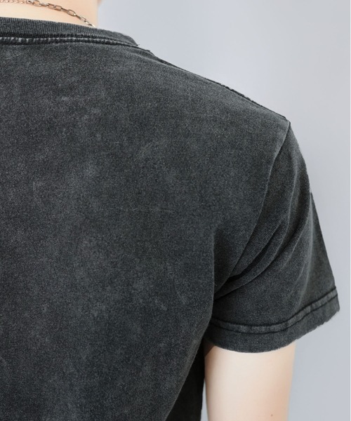 SPINNS(スピンズ)の「短丈パッチワークロゴ半袖Tシャツ/カモフラージュロゴ(Tシャツ/カットソー・メンズ・ホワイト/ブラック/ブラック系その他/ピンク系その他・ONESIZE)」の21枚目の写真