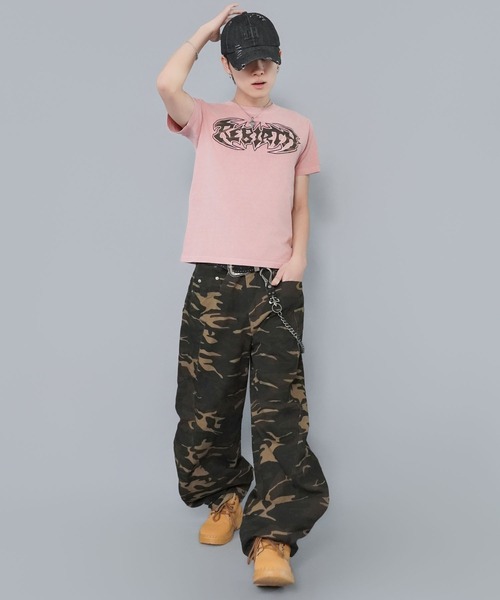 SPINNS(スピンズ)の「短丈パッチワークロゴ半袖Tシャツ/カモフラージュロゴ(Tシャツ/カットソー・メンズ・ホワイト/ブラック/ブラック系その他/ピンク系その他・ONESIZE)」の10枚目の写真