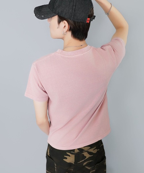 SPINNS(スピンズ)の「短丈パッチワークロゴ半袖Tシャツ/カモフラージュロゴ(Tシャツ/カットソー・メンズ・ホワイト/ブラック/ブラック系その他/ピンク系その他・ONESIZE)」の5枚目の写真