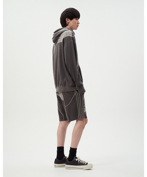 DISCOVERED（ディスカバード）の「SASHIKO DAMAGE PULLOVER HOODIE（パーカー・メンズ・ブラック・SMALL/LARGE）」の7枚目の写真