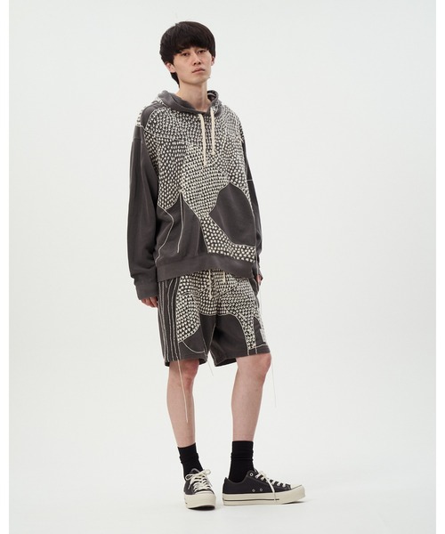 DISCOVERED（ディスカバード）の「SASHIKO DAMAGE PULLOVER HOODIE（パーカー・メンズ・ブラック・SMALL/LARGE）」の4枚目の写真
