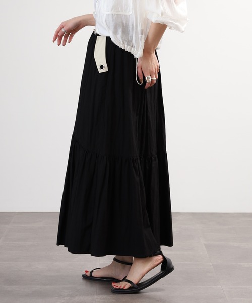 Anna Nicola(アンナニコラ)の「Anna Nicola ポケット配色ティアードスカート(スカート・レディース・ブラック/ブルー/グレー・38)」の2枚目の写真