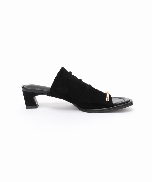 Spick & Span(スピックアンドスパン)の「Spick & Span スエードサンダル(サンダル・レディース・ベージュ系その他/ブラック・38/37/36)」の6枚目の写真