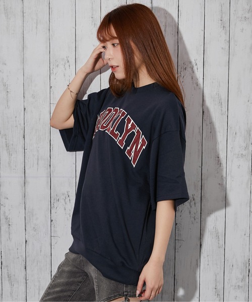 GORGE(ゴージ)の「《BROOKLYNカレッジロゴ》トレーナー/ストリート/春秋冬/全3色(スウェット・レディース・ネイビー/グレー/オフホワイト・F)」の9枚目の写真