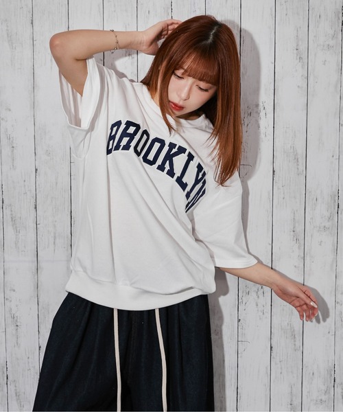 GORGE(ゴージ)の「《BROOKLYNカレッジロゴ》トレーナー/ストリート/春秋冬/全3色(スウェット・レディース・ネイビー/グレー/オフホワイト・F)」の17枚目の写真