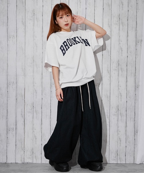 GORGE(ゴージ)の「《BROOKLYNカレッジロゴ》トレーナー/ストリート/春秋冬/全3色(スウェット・レディース・ネイビー/グレー/オフホワイト・F)」の18枚目の写真