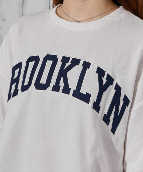 GORGE(ゴージ)の「《BROOKLYNカレッジロゴ》トレーナー/ストリート/春秋冬/全3色(スウェット・レディース・ネイビー/グレー/オフホワイト・F)」の22枚目の写真