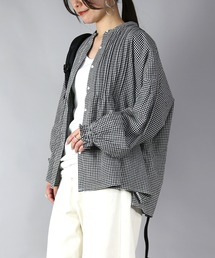 and it_（アンドイット）の「コットン長袖ピンタックブラウス（シャツ/ブラウス）」