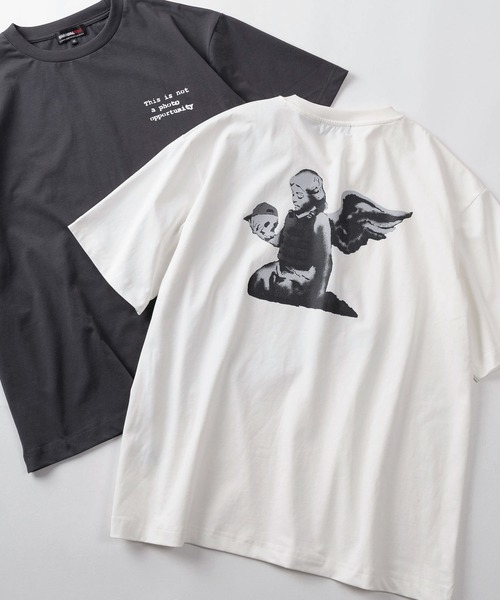 BRANDALISED（ブランダライズド）の「【70】【BRANDALISED/ブランダライズド】バンクシーアートグラフィック バックプリント クルーネックTシャツ/接触冷感/ストレッチ（Tシャツ/カットソー・メンズ・グレー系2/アイボリー系2/ブラック系2/グレー系/アイボリー系/ブラック系1/グレー系1/アイボリー系1/ブラック系・M/L）」の8枚目の写真
