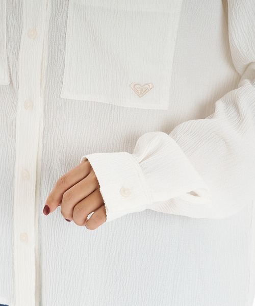 ROXY(ロキシー)の「【ムラサキスポーツ限定】ROXY/ロキシー 長袖 シャツ BEACH ECHOES RLY262622M UT(シャツ/ブラウス・レディース・オフホワイト/インディゴブルー・FREE)」の7枚目の写真