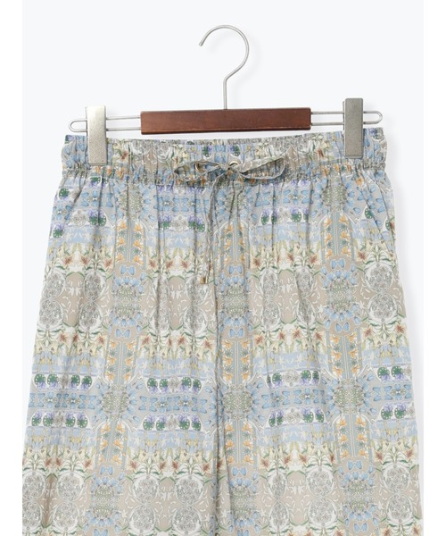 Te chichi（テチチ）の「【LIBERTY FABRICS】イージーパンツ（その他パンツ・レディース・ベージュ/ブルー・F）」の7枚目の写真