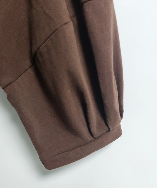 ONEP STAR(ワンピスター)の「立体感×バルーンスリーブトップス(Tシャツ/カットソー・レディース・ブラック/ダークブラウン/ダークグレー・MEDIUM/LARGE/X-LARGE)」の19枚目の写真