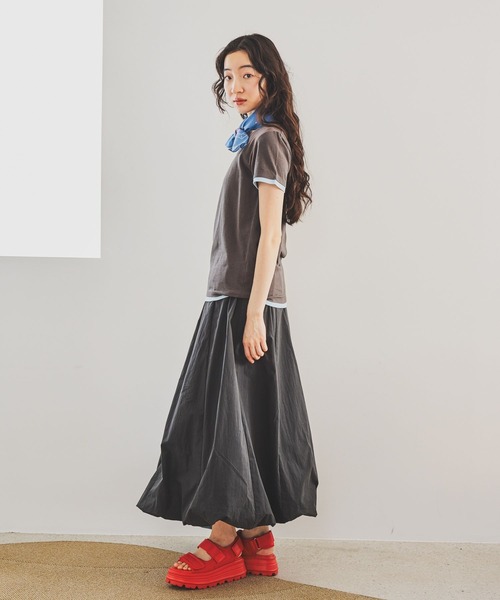 niko and...(ニコアンド)の「ダブルレイヤーライクTシャツ(Tシャツ/カットソー・レディース・ブラック/ネイビー/ブラウン/オフホワイト・LARGE/MEDIUM)」の16枚目の写真
