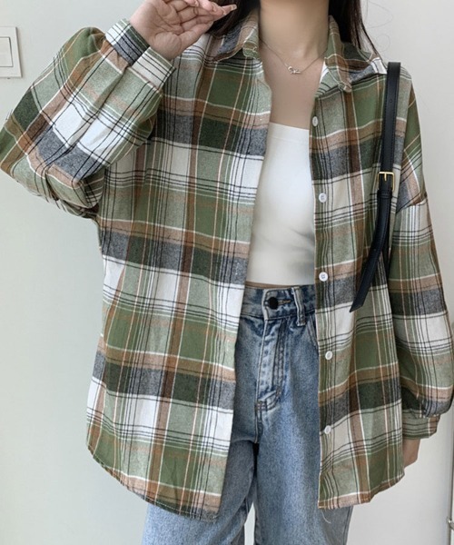 Flugge(フラッジー)の「レギュラーカラーチェックシャツ(シャツ/ブラウス・レディース・ブルー/レッド/イエロー/ブラック/グリーン・FREE)」の14枚目の写真