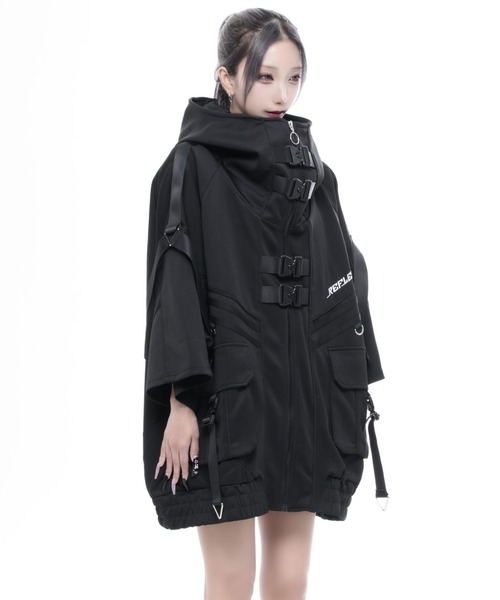 REFLEM INDUSTRY(レフレムインダストリー)の「『REFLEM INDUSTRY/レフレム インダストリー』HALF-SLEEVE SHELL HOODIE/サイバー切替ハイネックジャージパーカー(パーカー・レディース・ブラック/ブラック×ホワイト・FREE)」の11枚目の写真