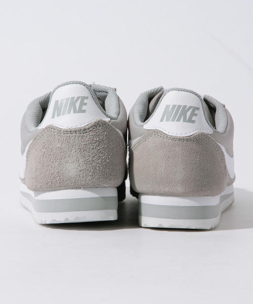 NIKE（ナイキ）の「NIKE / クラシック コルテッツ ナイロン (807472)（スニーカー・レディース・ライトグレー/ブラック・24/24.5/25/25.5）」の12枚目の写真