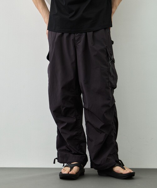 and wander/アンドワンダー】OVERSIZED CARGO PANTS（カーゴパンツ