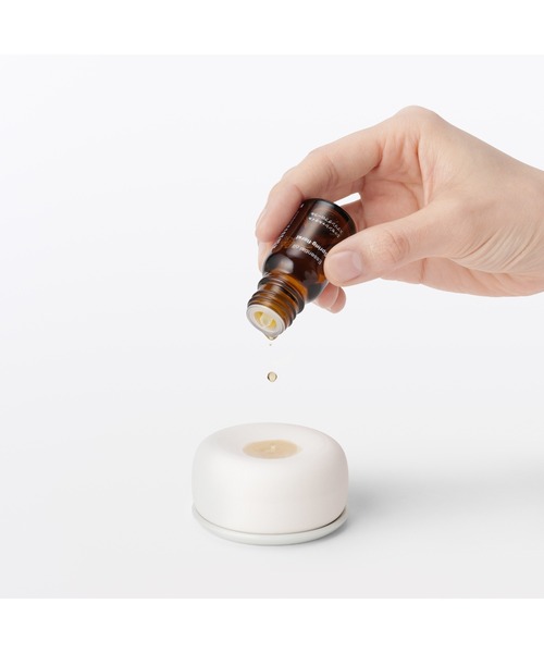 無印良品(ムジルシリョウヒン)の「エッセンシャルオイル サマーシトラス 10mL(ルームフレグランス/お香・メンズ・その他・FREE)」の6枚目の写真