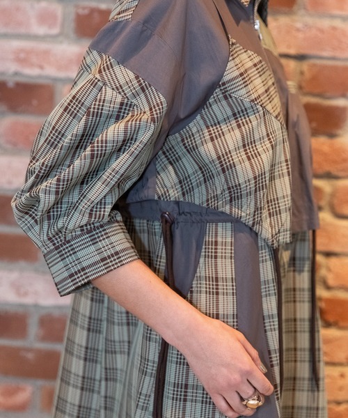 AULA AILA(アウラアイラ)の「ドローストリングチェックシャツワンピース2(シャツワンピース・レディース・パープル/グリーン/ブラック・0)」の8枚目の写真