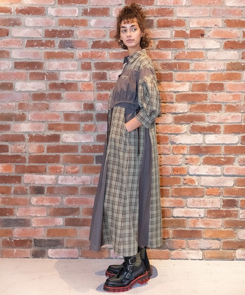 AULA AILA(アウラアイラ)の「ドローストリングチェックシャツワンピース2(シャツワンピース・レディース・パープル/グリーン/ブラック・0)」の5枚目の写真