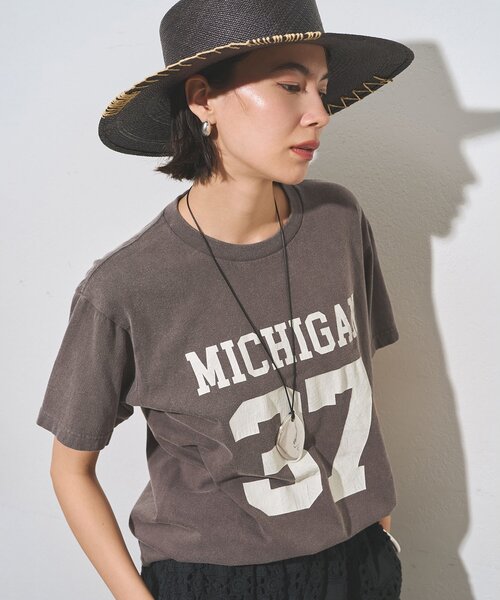 Whim Gazette(ウィムガゼット)の「フロントナンバーTシャツ(Tシャツ/カットソー・レディース・チャコールグレー/オフホワイト/パープル/ネイビー/バーガンディー・FREE)」の19枚目の写真