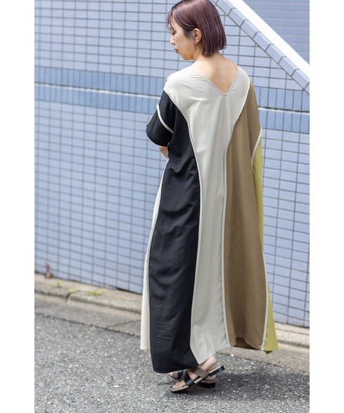 OSMOSIS（オズモーシス）の「2WAYパイピングワンピース（ワンピース・レディース・カーキ/サックスブルー/ブラック・ONE SIZE）」の5枚目の写真