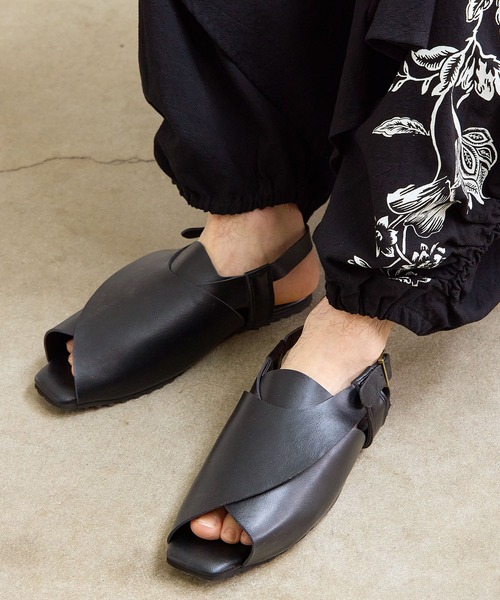 チャイハネ(チャイハネ)の「【チャイハネ】チャパルMEN'Sサンダル(サンダル・メンズ・ブラック/ブラウン・L/M)」の1枚目の写真