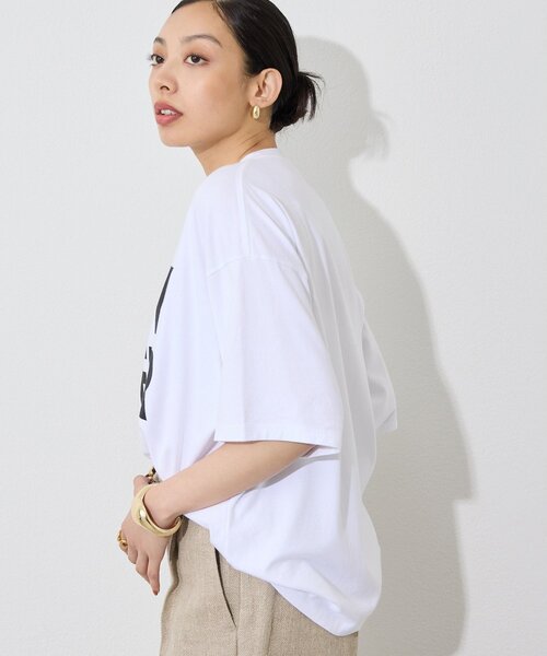 Whim Gazette(ウィムガゼット)の「フロントロゴTシャツ(Tシャツ/カットソー・レディース・チャコールグレー/オフホワイト・FREE)」の4枚目の写真