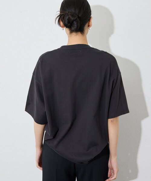 Whim Gazette(ウィムガゼット)の「フロントロゴTシャツ(Tシャツ/カットソー・レディース・チャコールグレー/オフホワイト・FREE)」の18枚目の写真