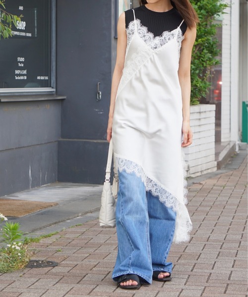 Alt due(オルトデュー)の「【Alt due/オルト デュー】ノースリーブサマーニットバッククロス(その他トップス・レディース・ブラック/アイボリー・FREE)」の12枚目の写真