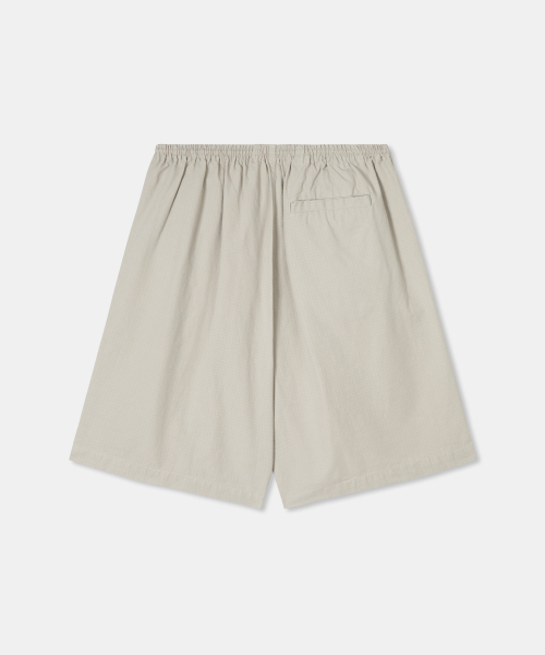 THEENDQUESTION(ジエンドクエスチョン)の「Ripstop pigment half pants / BEIGE(その他パンツ・レディース・その他・FREE)」の2枚目の写真