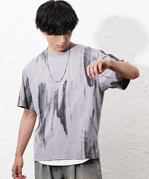 MinoriTY(マイノリティ)の「【MinoriTY】ペインティングオーバーサイズTシャツ メンズ 夏服 ユニセックス 半袖 プリントTシャツ(Tシャツ/カットソー・メンズ・ブラック/グレー・M/L)」の4枚目の写真
