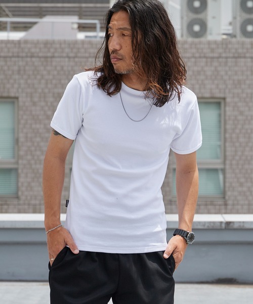 AVIREX（アヴィレックス）の「AVIREX/アビレックス DAILY S/S RIB CREW NECK TEE デイリー 半袖 リブ クルーネック Tシャツ タイト スリムフィット メンズ レディース 2026年 夏 夏服（Tシャツ/カットソー・メンズ・グレー/チャコール/オリーブ/ロイヤルブルー/ホワイト/ブラック・M/L/S）」の2枚目の写真