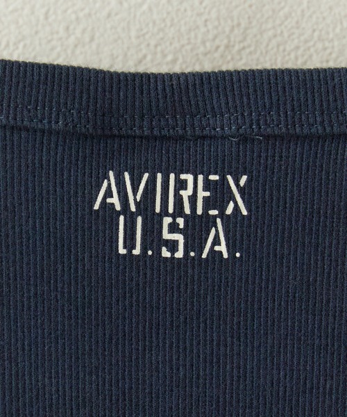 AVIREX（アヴィレックス）の「AVIREX/アビレックス DAILY S/S RIB CREW NECK TEE デイリー 半袖 リブ クルーネック Tシャツ タイト スリムフィット メンズ レディース 2026年 夏 夏服（Tシャツ/カットソー・メンズ・グレー/チャコール/オリーブ/ロイヤルブルー/ホワイト/ブラック・M/L/S）」の8枚目の写真