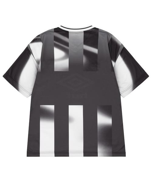 HUF(ハフ)の「HUF X UMBRO STRIPE JERSEY(Tシャツ/カットソー・メンズ・ブラック・S/L/M)」の12枚目の写真