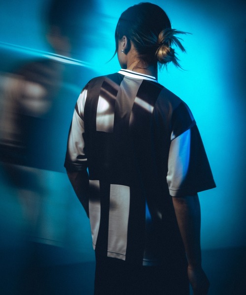 HUF(ハフ)の「HUF X UMBRO STRIPE JERSEY(Tシャツ/カットソー・メンズ・ブラック・S/L/M)」の6枚目の写真