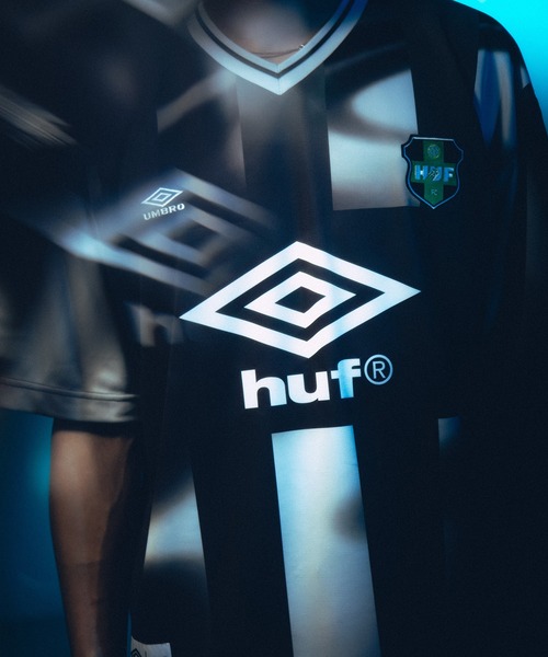 HUF(ハフ)の「HUF X UMBRO STRIPE JERSEY(Tシャツ/カットソー・メンズ・ブラック・S/L/M)」の9枚目の写真