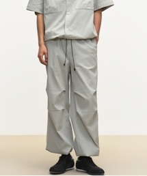 MODE COMMUTER（モードコミューター）の「Elastic-Waist Wide-Fit Pants（スラックス）」