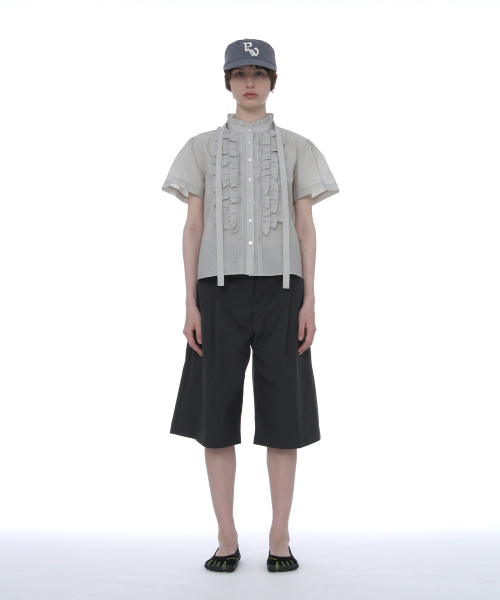 PARTIMENTO WOMEN(パルティメントウィメン)の「スカーフラッフルピンタックブラウス_ライトグレー(シャツ/ブラウス・レディース・その他・SMALL/MEDIUM)」の3枚目の写真